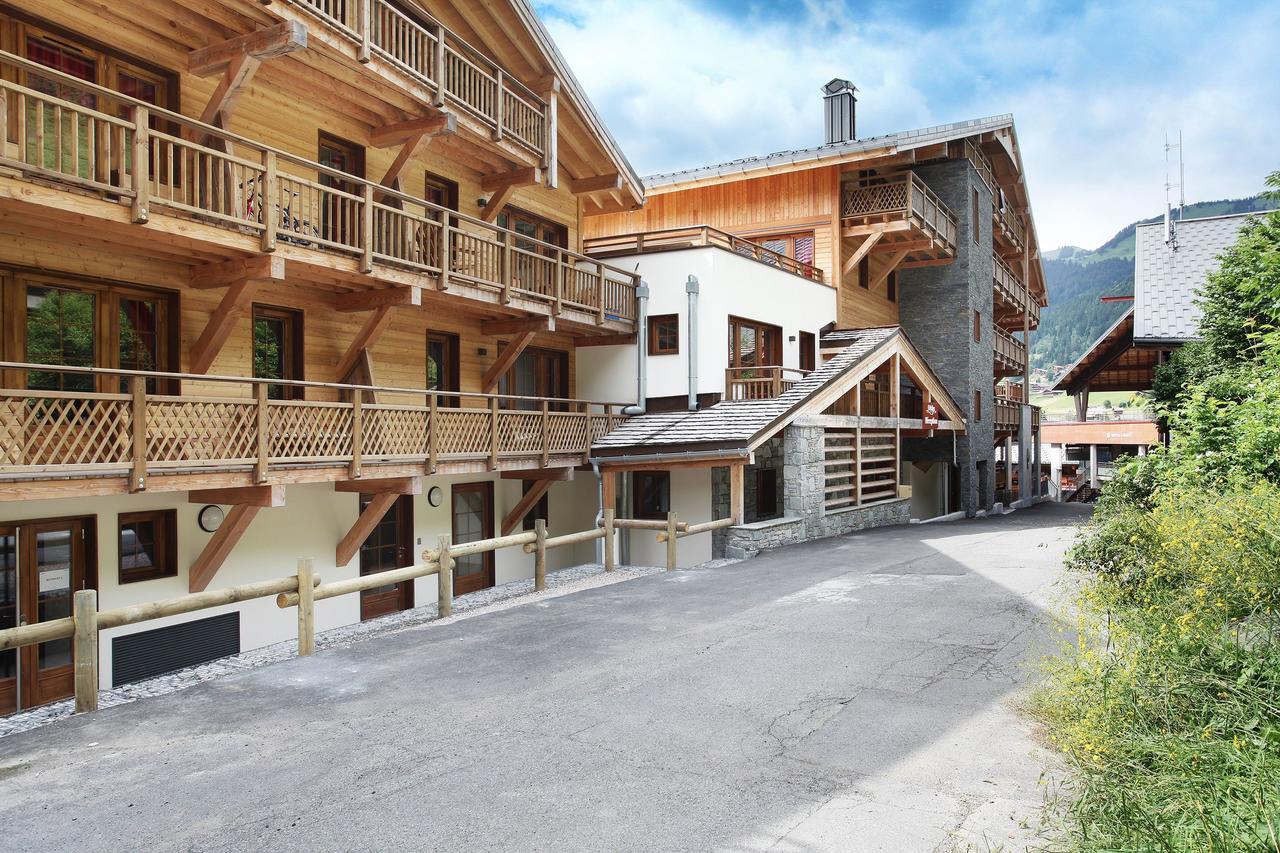 Residence Prestige Odalys Les Fermes De Châtel Exteriör bild
